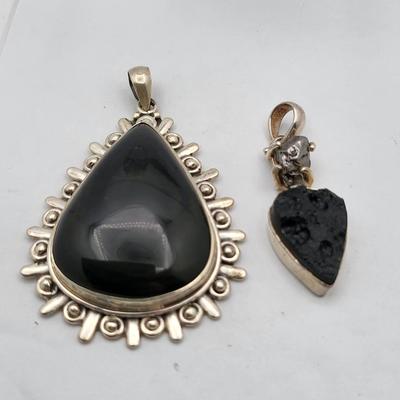 Rings & Pendants - Black & White Stones