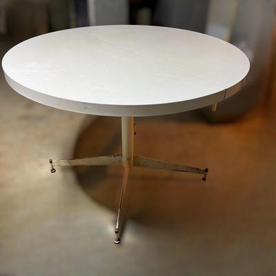 Vintage MCM B. Brody Seating Co. Table - Formica w Metal Base