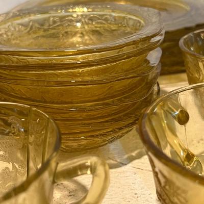 Big Lot Vintage Yellow Depression Glassware