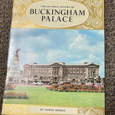 Travel-Related Book Lot: Windsor Castle, Europe, Buckingham Palace, Tower of London, and Others