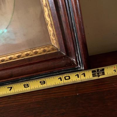 Lot 5 Antique Framed Portraits Photographs