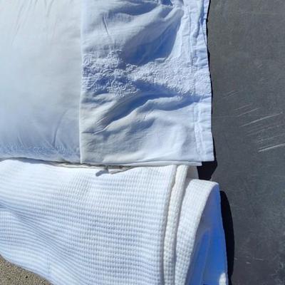 Linen Lot