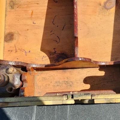 Home Deco lot, including vintage wooden box hand written note dated 1909
