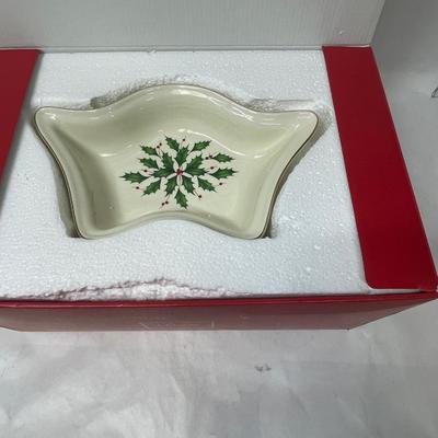 Lenox 3-Piece Holiday Tree Tray