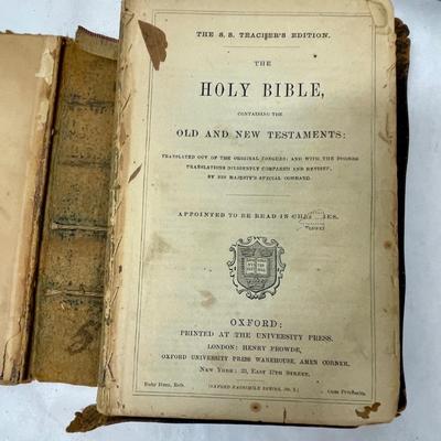 Vintage Antique Bibiles
