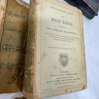 Vintage Antique Bibiles