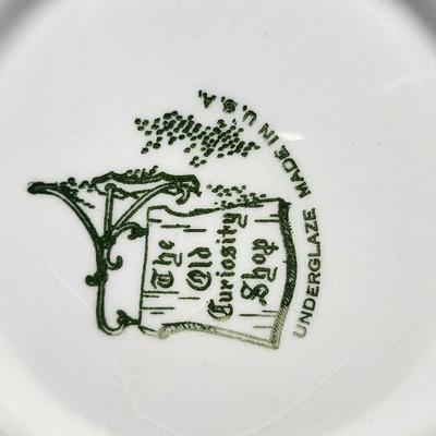 Household kitchen lot including the old Curiosity Shop plates and Corning Ware