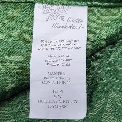 Holiday Table Linen & Placemats