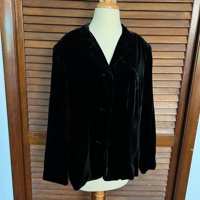 Women’s Formal Eveningwear Clothing Lot