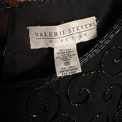 Women’s Formal Eveningwear Clothing Lot