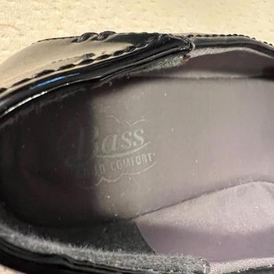 Women’s Sandals Shoes Lot - Clark’s, Bass