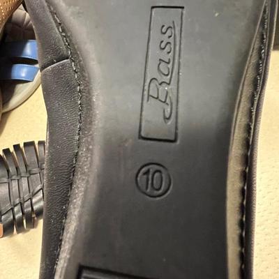 Women’s Sandals Shoes Lot - Clark’s, Bass