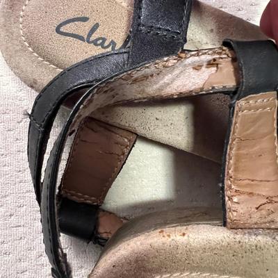 Women’s Sandals Shoes Lot - Clark’s, Bass
