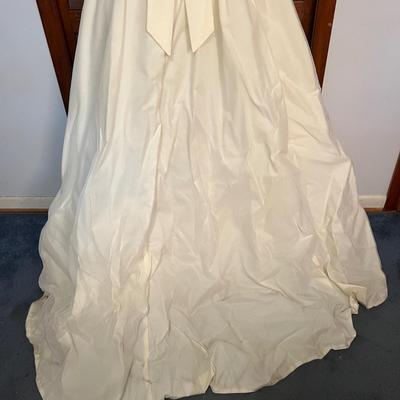 Vintage Wedding Dress Gown