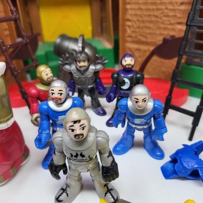 Fisher-Price Imaginext Castle + Extras