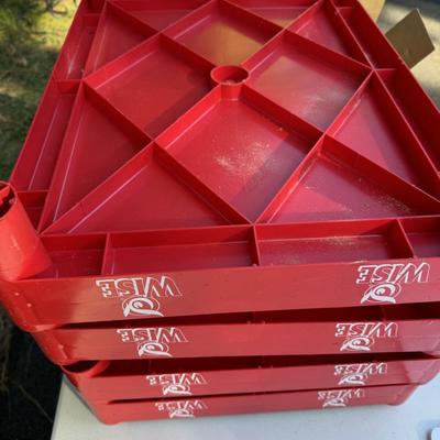 Big Wise Display Shelf