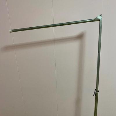 Rolling Aluminum Laundry Hanger Stand