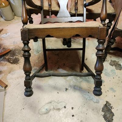 4 Antique Chairs 3 Armless 1 w Arms