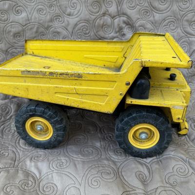 1986 Metal Remco Truck
