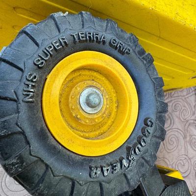 1986 Metal Remco Truck