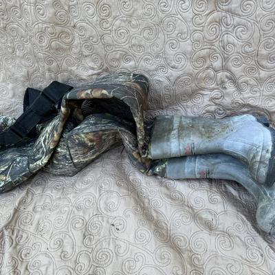 Red Head Weighters/Hip Boots Size 6 & 7