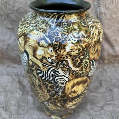 Safari Animal Vase Decor