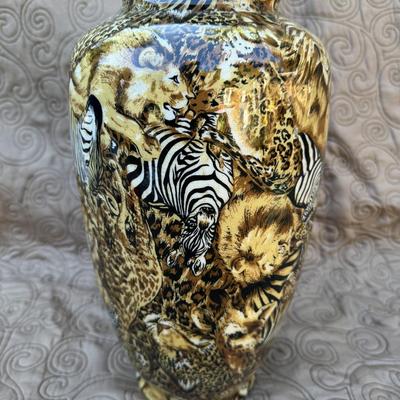 Safari Animal Vase Decor
