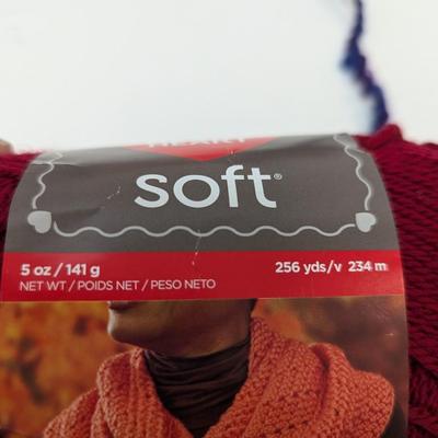 Assortment Of Yarn & Fun Fur (#34)