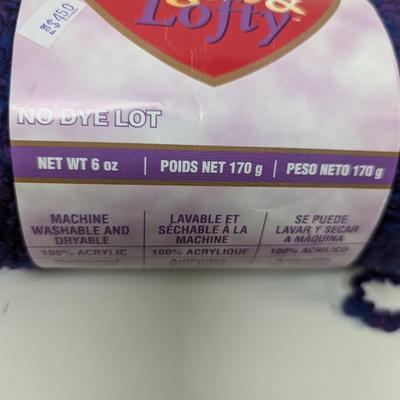 Assortment Of Yarn & Fun Fur (#34)