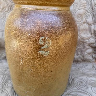 Very nice 2 Gallon Jug / Crock
