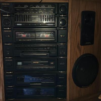 Soundesign Dynamic Speaker System