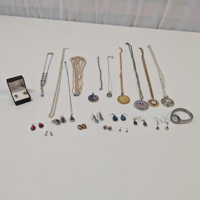 Collection Of Jewelry