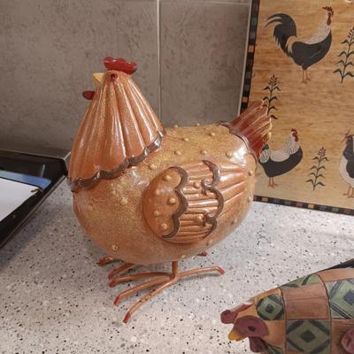 MILK GLASS HEN ON NEST, CERAMIC HOT PLATE AND OTHER ROOSTERS