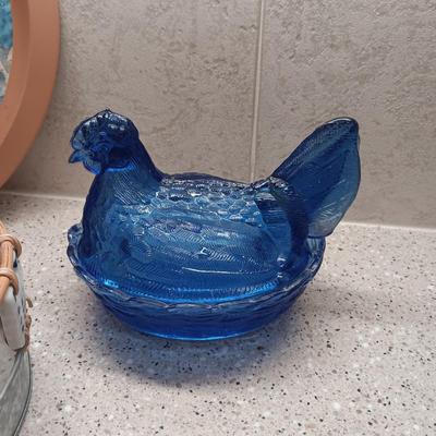 BLUE GLASS HEN ON NEST, GALVANIZED BASKET AND TIN TRAY AND UTENSIL HOLDER