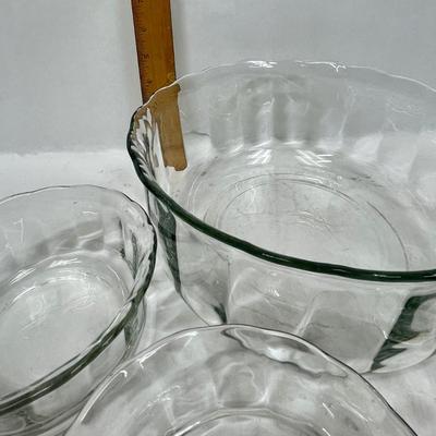 5pc Set Clear Glass Salad Bowls