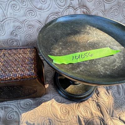 Box Decor and Heavy Pedestal Stand