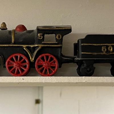 Cast Iron Train Set (3 cars)