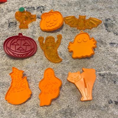Plastic cookie cutters-bat