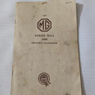 Vintage The MG Series MGA 1600 Driver's Handbook