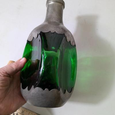 Vintage Hammered Pewter Green Glass Decanter Bottle & Stopper Daalderop Holland