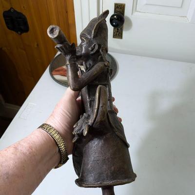 AFRICAN BRONZE, Rare Late 1800's Benin (Nigeria) City Bronze Court Musician of the Hornblower.