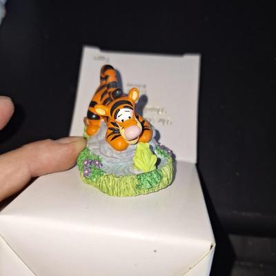 Tigger and chip lenox thimble
