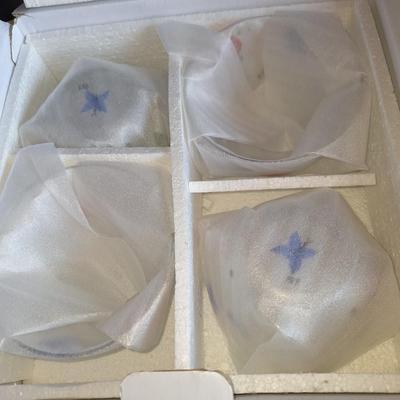 NIB "Nature Splendor" bowls