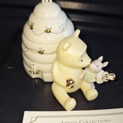 Pooh Gift of Friendship Keepsake Box