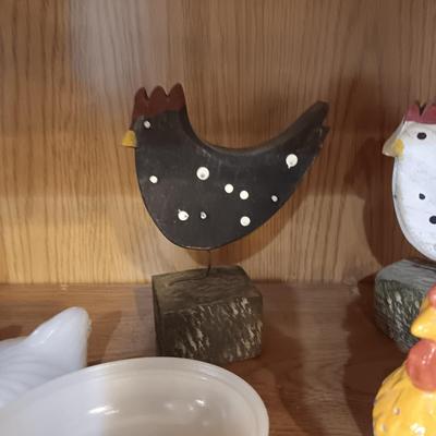 MILK GLASS HEN ON NEST, 2 WOODEN ROOSTERS AND SALT/PEPPER SHAKERS