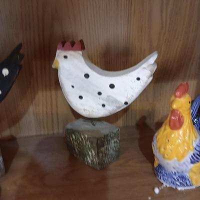 MILK GLASS HEN ON NEST, 2 WOODEN ROOSTERS AND SALT/PEPPER SHAKERS