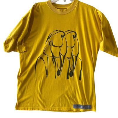 Rudy wear gold T-shirt