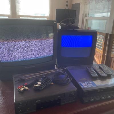 2 tv’s & 2 vcr players