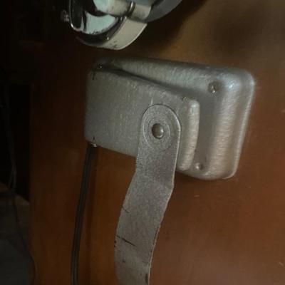 Brother sewing machine & cabinet