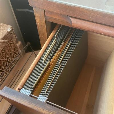 Nice sturdy desk